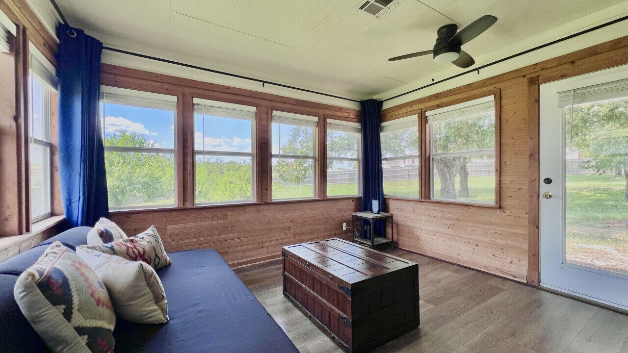 Photo of Livingroom in Temple