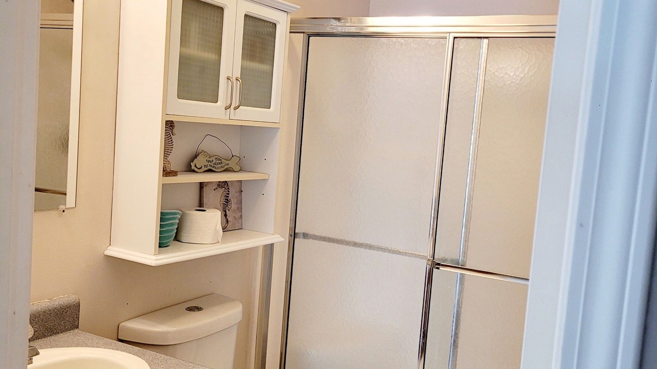 Photo of Bathroom in King Ferry