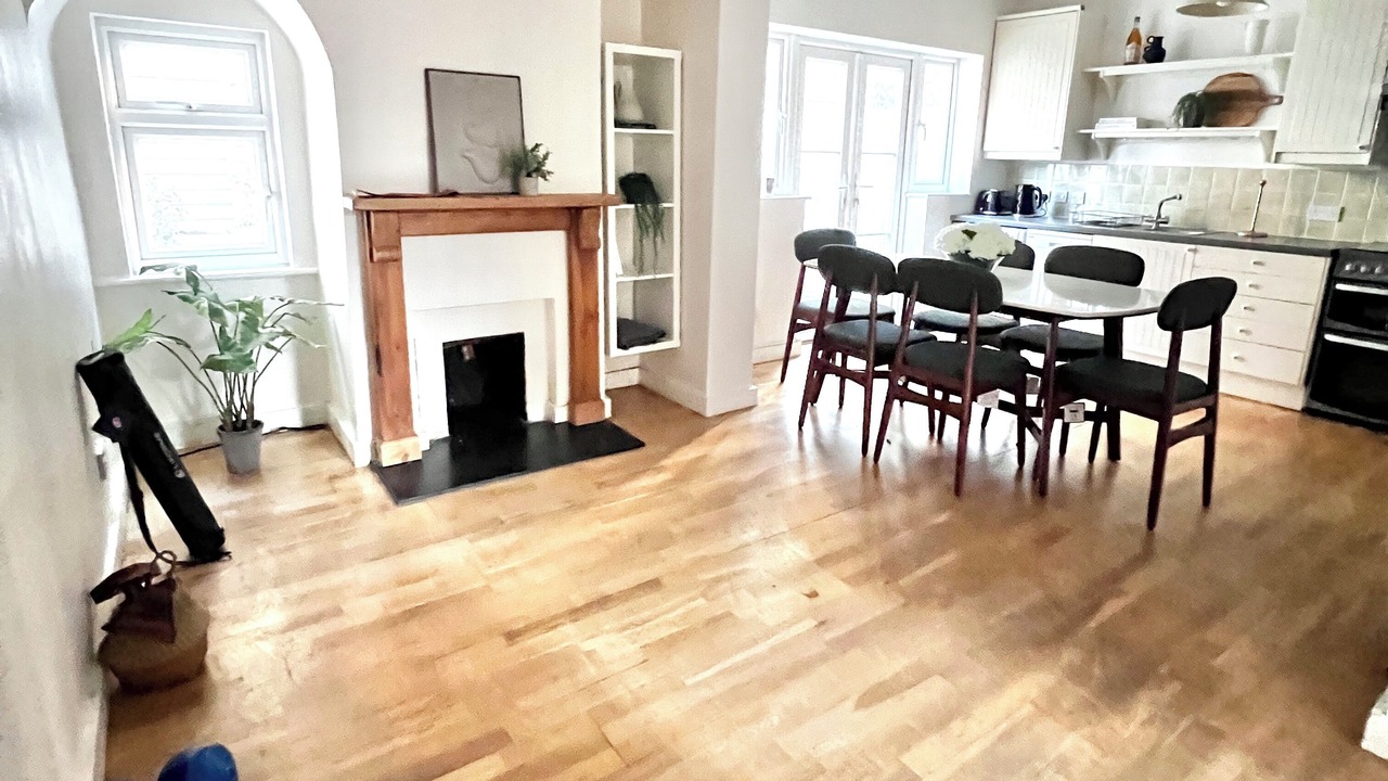 Photo of Others in Parsons Green and Walham