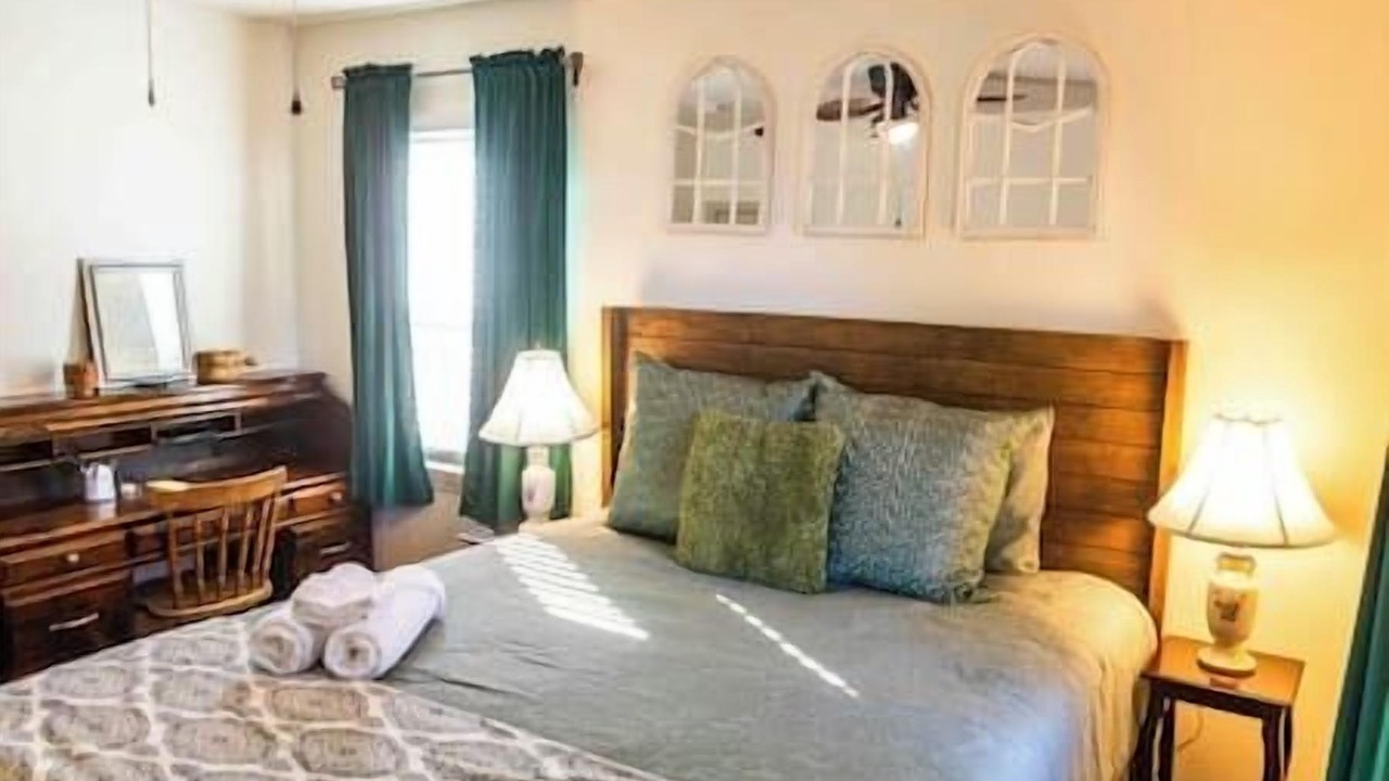 Photo of Bedroom in Midwest City