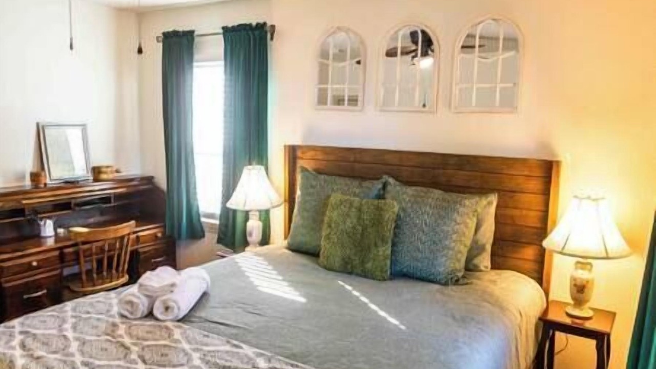 Photo of Bedroom in Midwest City