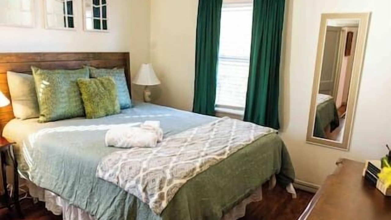 Photo of Bedroom in Midwest City