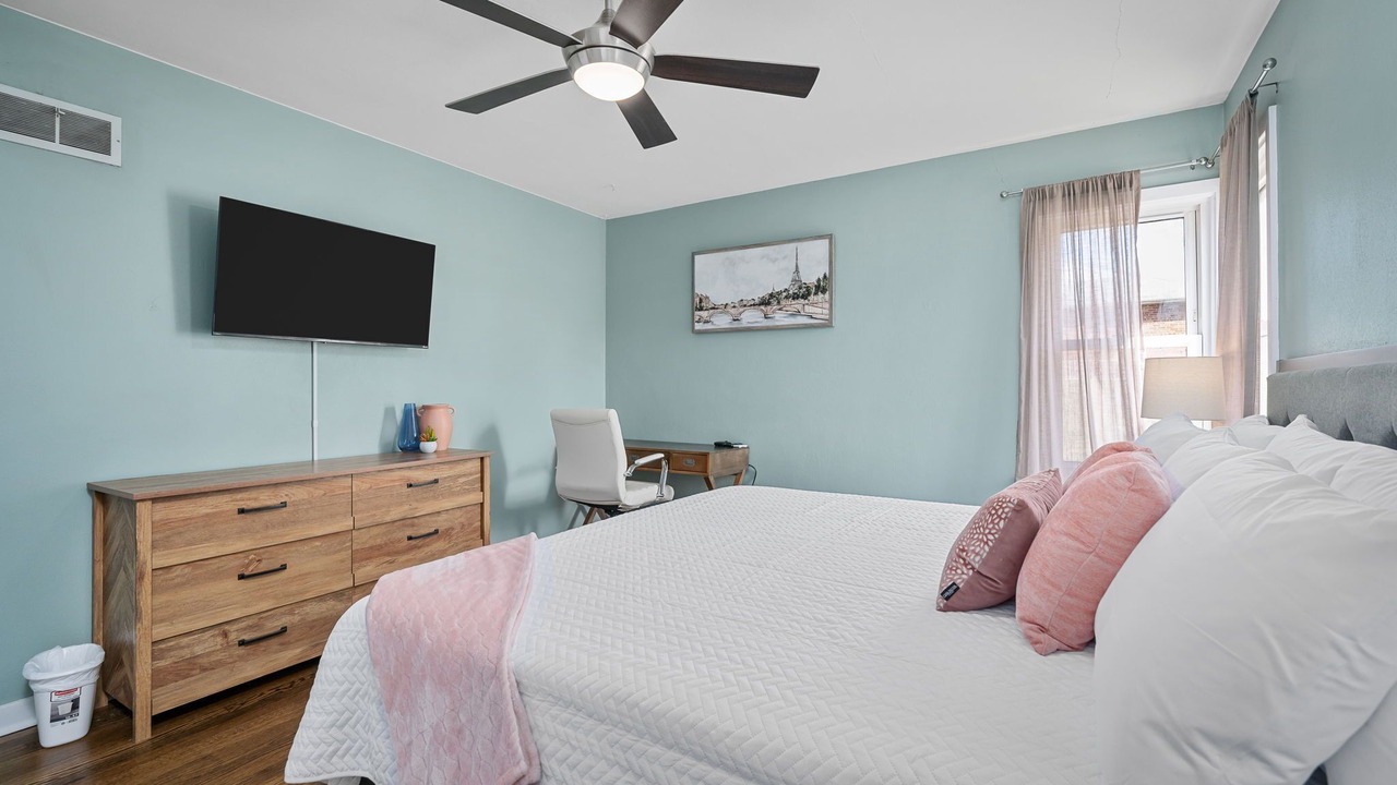Photo of Bedroom in St. Louis