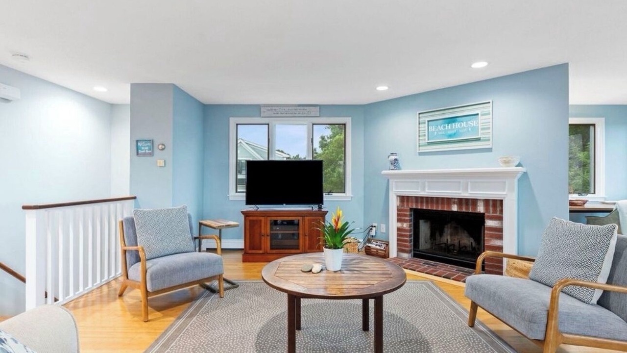 Photo of Livingroom in Campground Landing