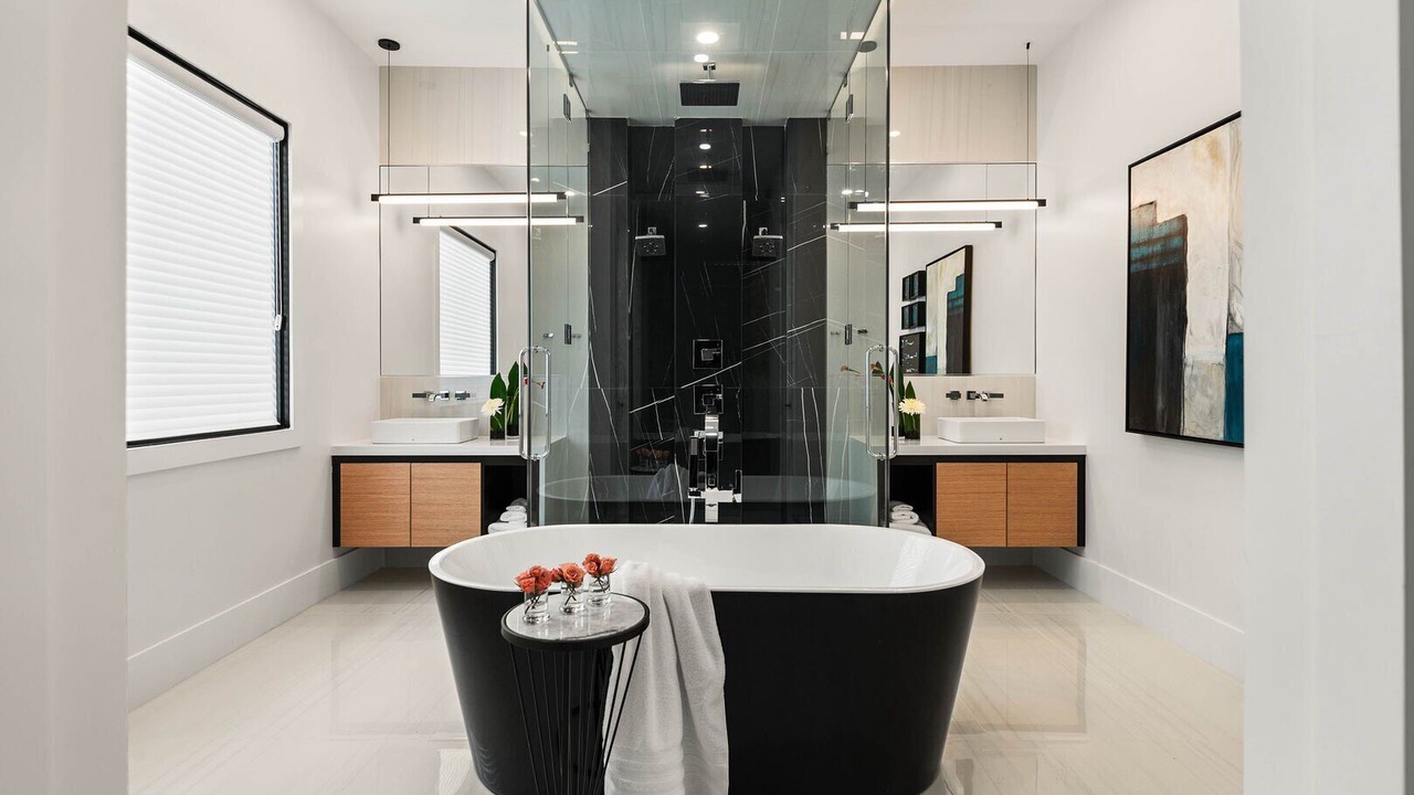 Photo of Bathroom in Reunion
