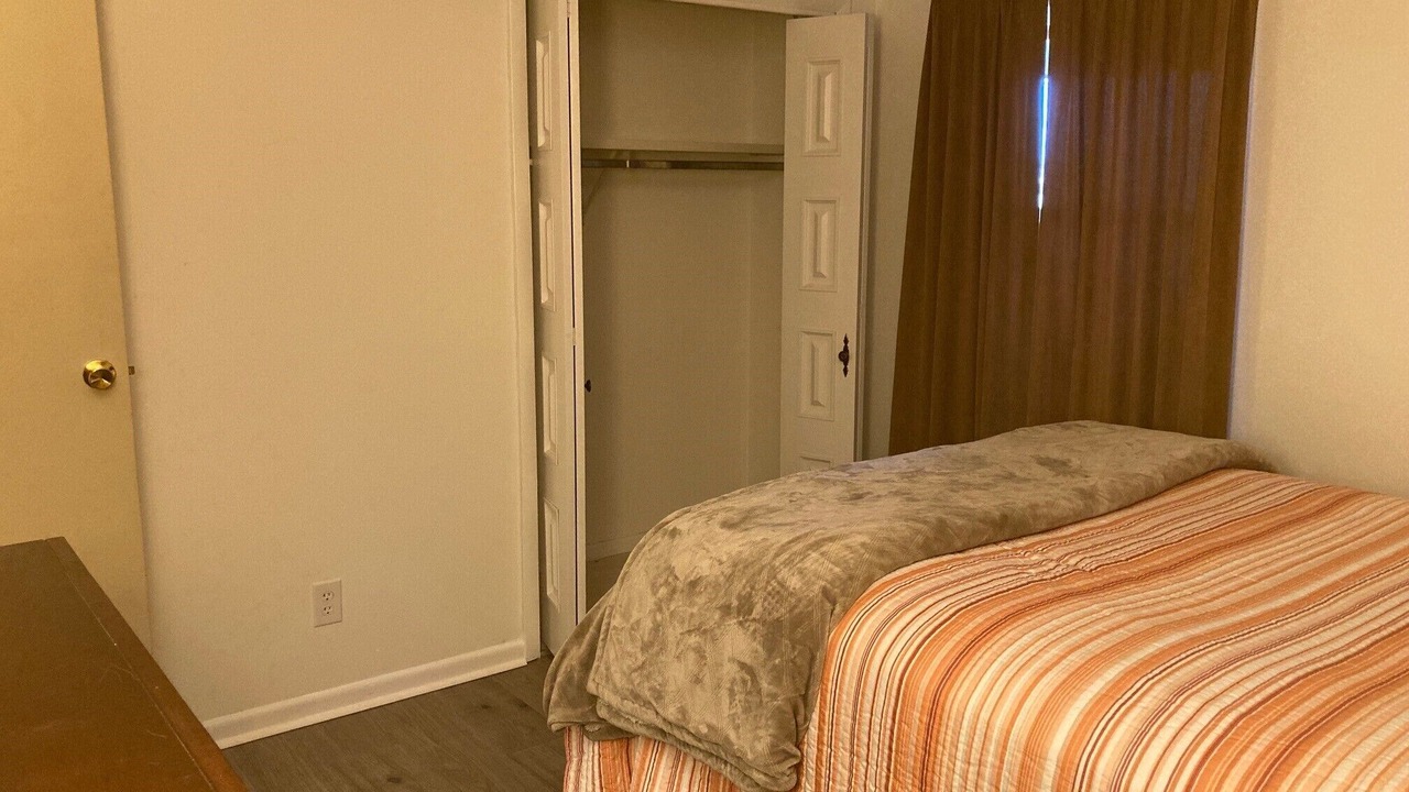 Photo of Bedroom in Falling Waters
