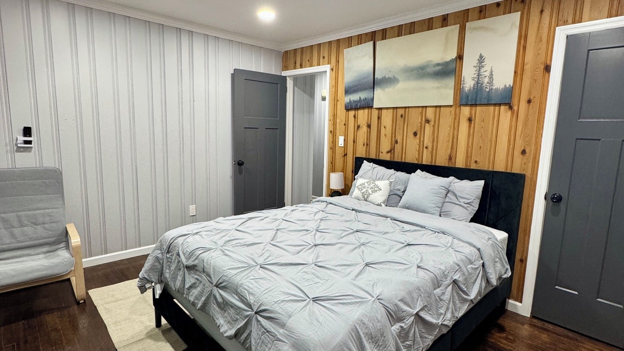 Photo of Bedroom in Vernon Valley