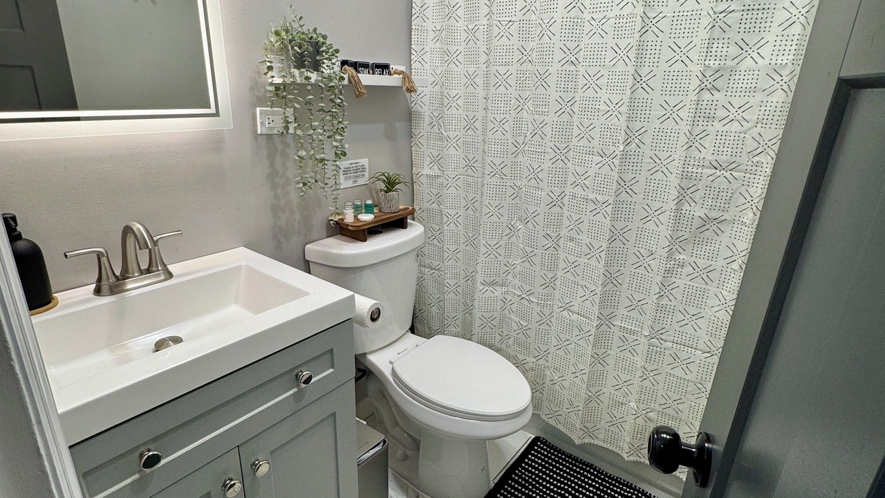 Photo of Bathroom in Vernon Valley