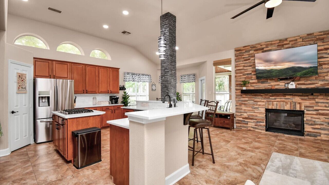 Photo of Kitchen in College Park