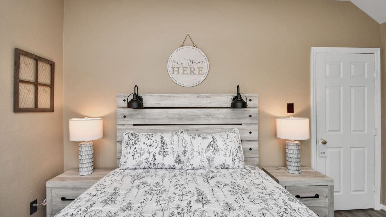 Photo of Bedroom in College Park