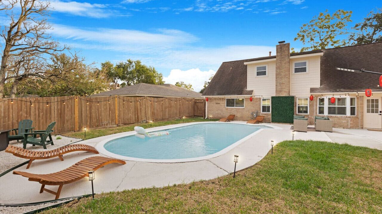 Photo of Outdoor in Meadows Place