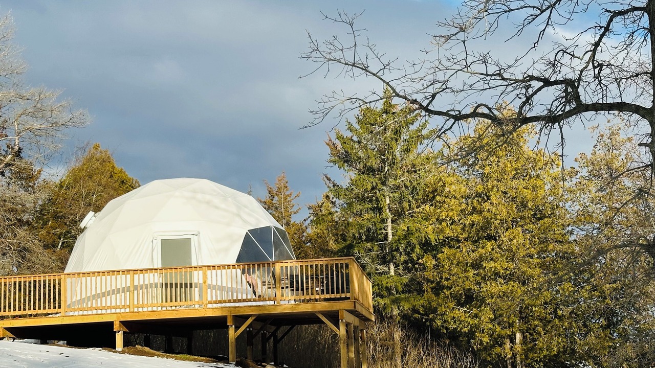 Photo of Outdoor in Colebrook