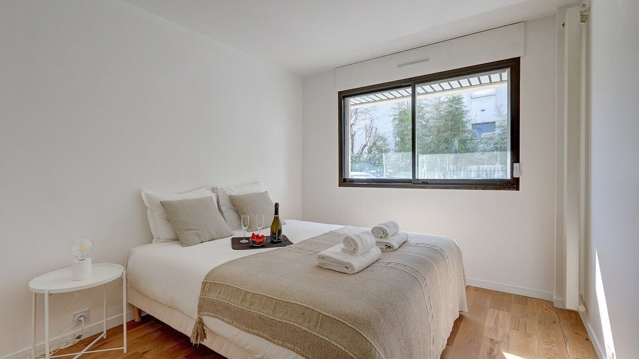 Photo of Bedroom in Parchamp–Albert Kahn