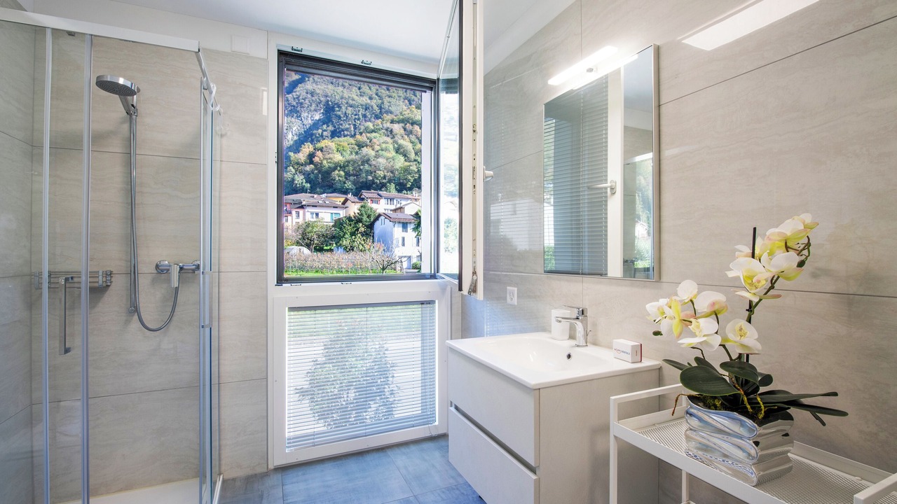 Photo of Bathroom in Melano