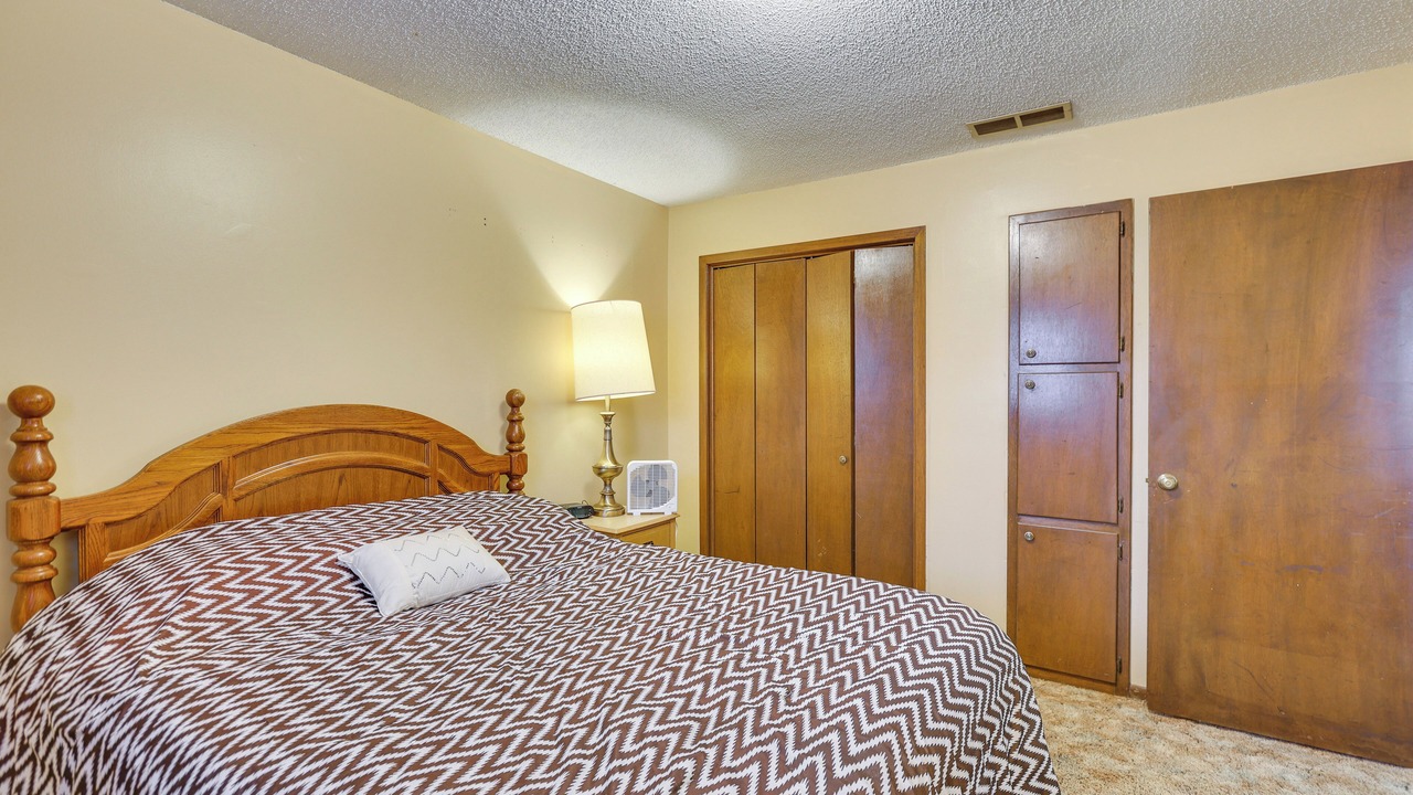Photo of Bedroom in Hutchinson