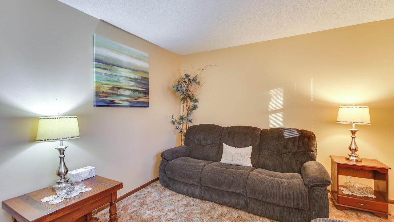 Photo of Livingroom in Hutchinson