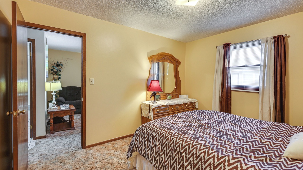 Photo of Bedroom in Hutchinson