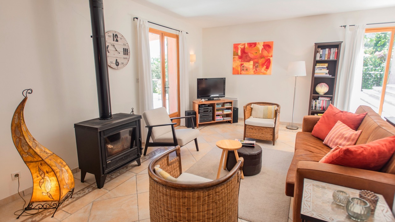 Photo of Livingroom in Tourtour