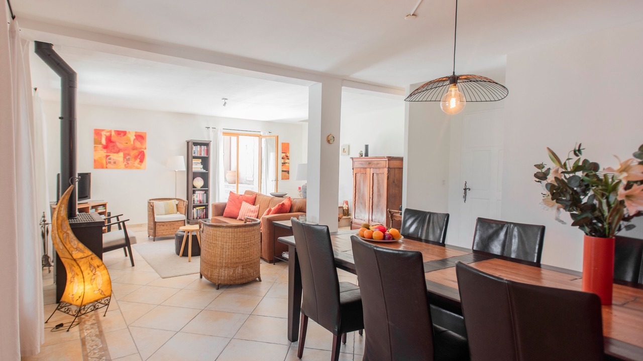 Photo of Livingroom in Tourtour