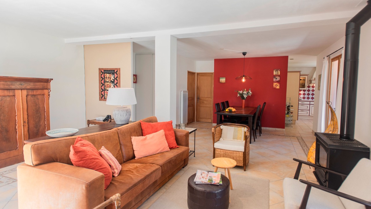 Photo of Livingroom in Tourtour