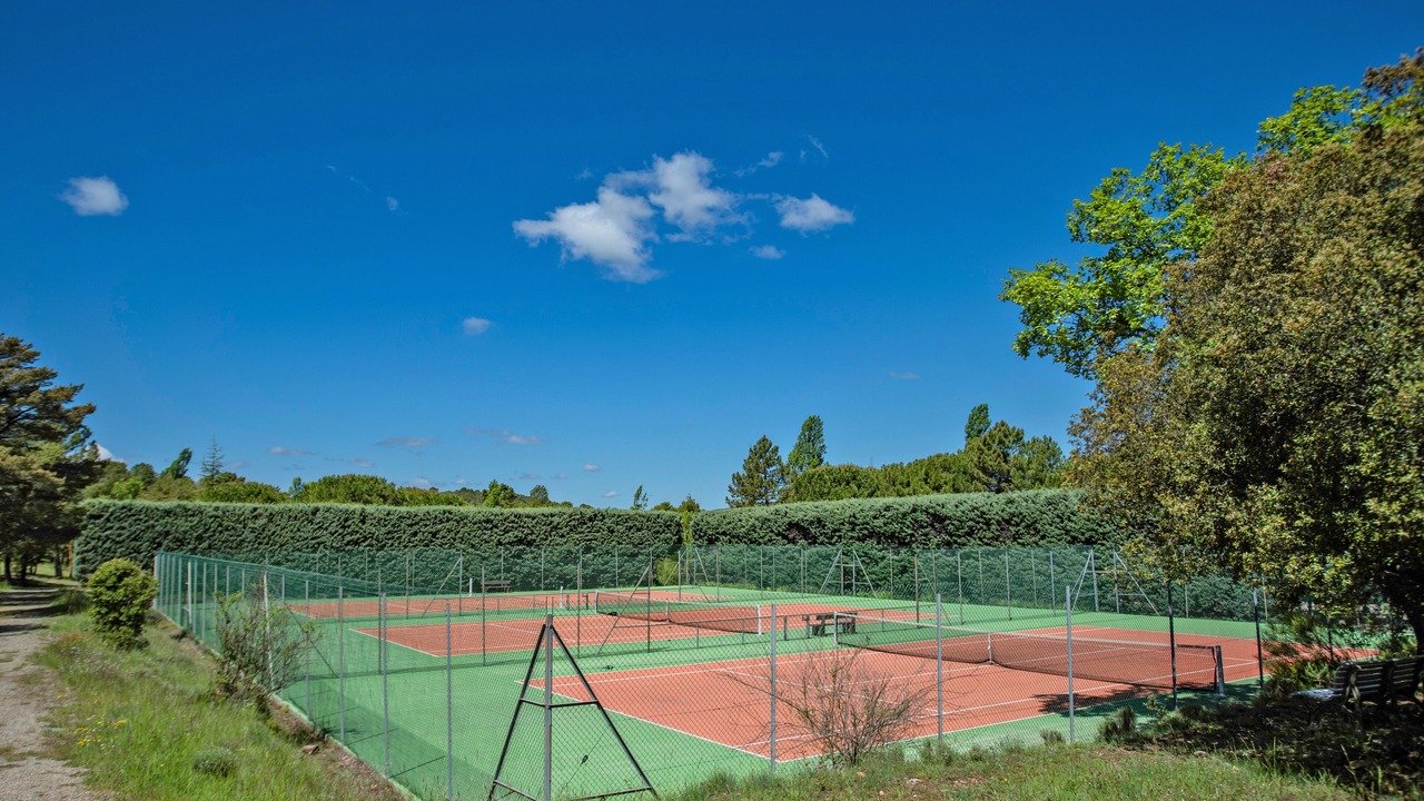 Photo of Others in Tourtour