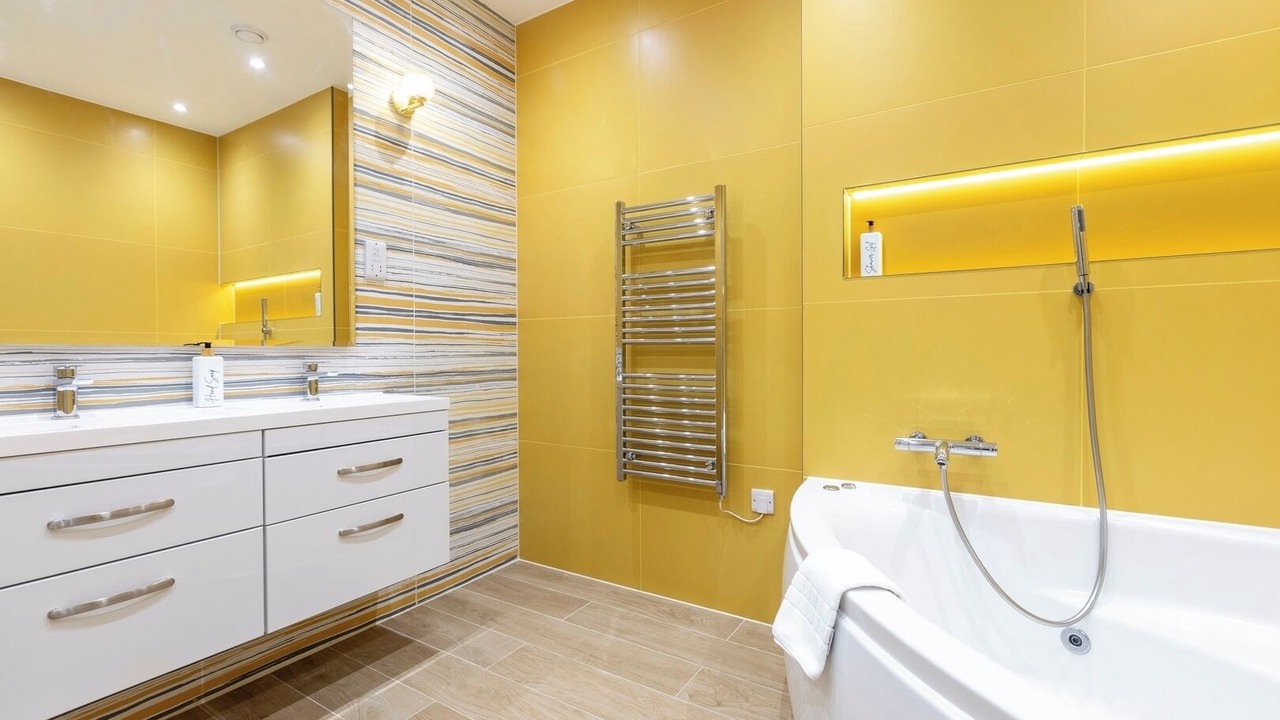 Photo of Bathroom in London Borough of Bromley