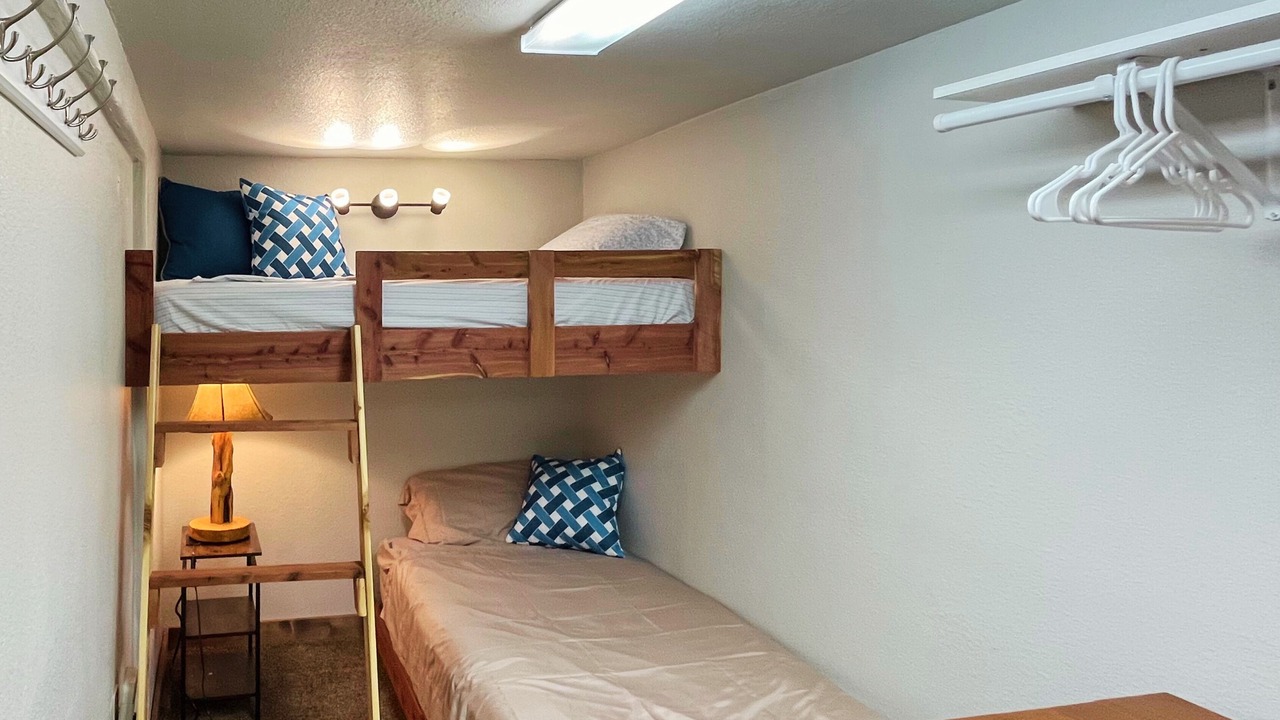 Photo of Bedroom in Hulbert