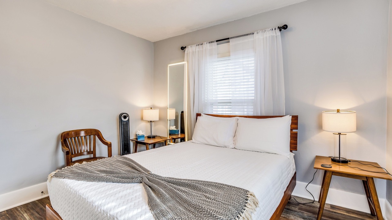Photo of Bedroom in College Hill