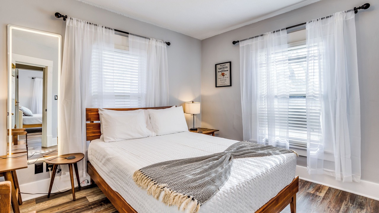 Photo of Bedroom in College Hill