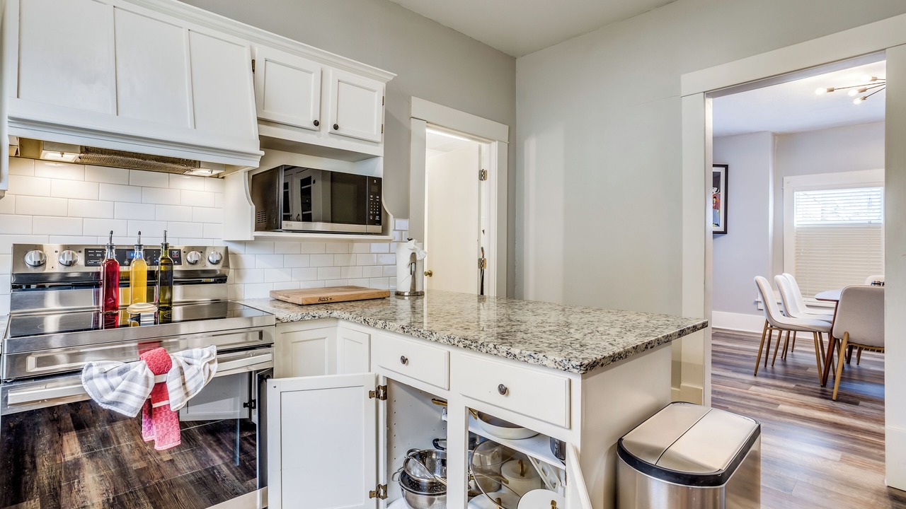 Photo of Kitchen in College Hill