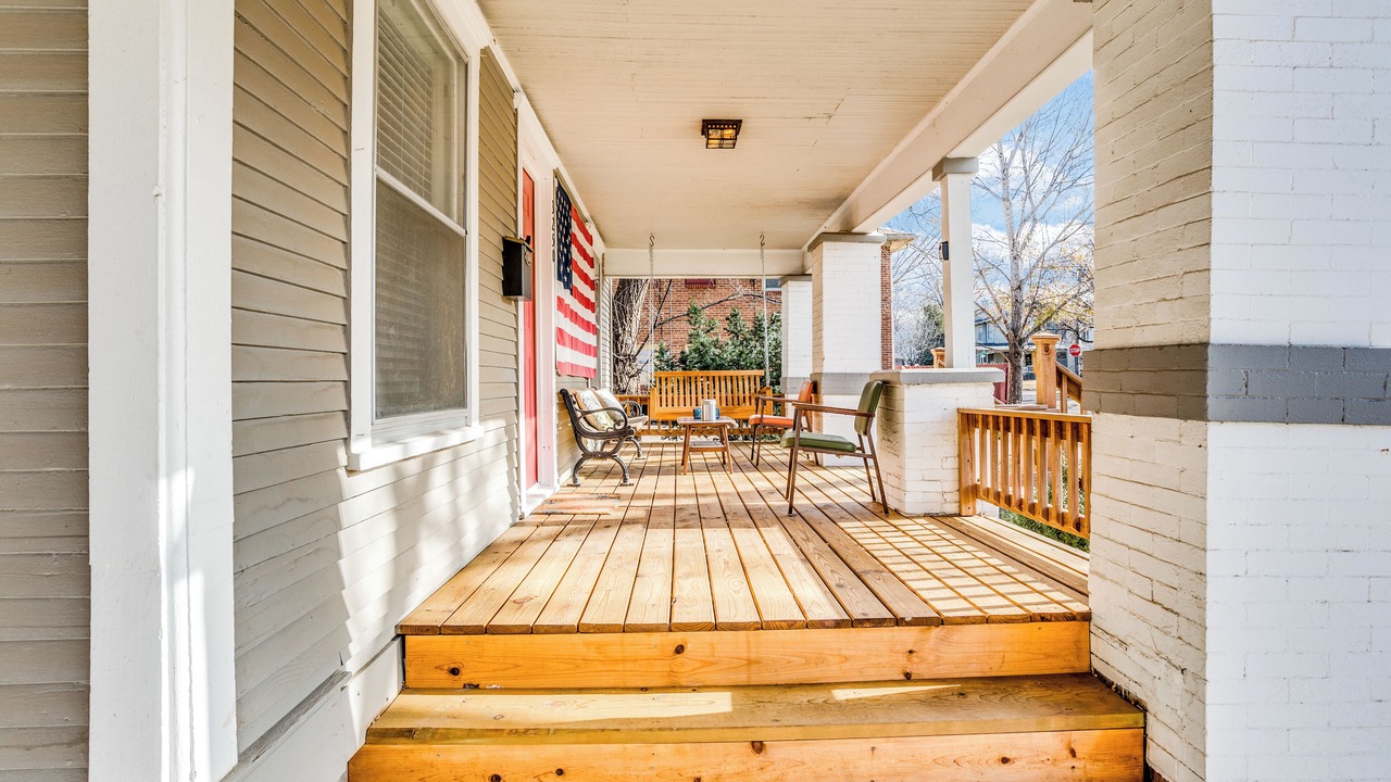 Photo of Patio Balcony in College Hill