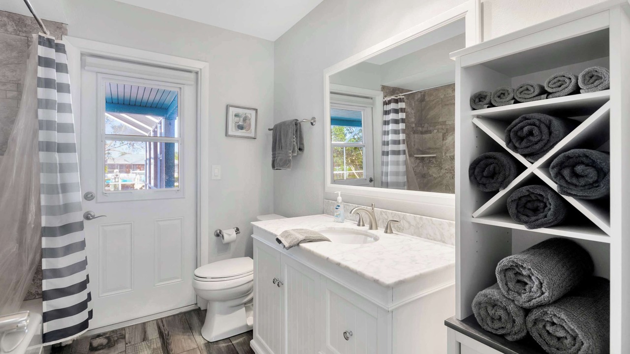 Photo of Bathroom in Apollo Beach