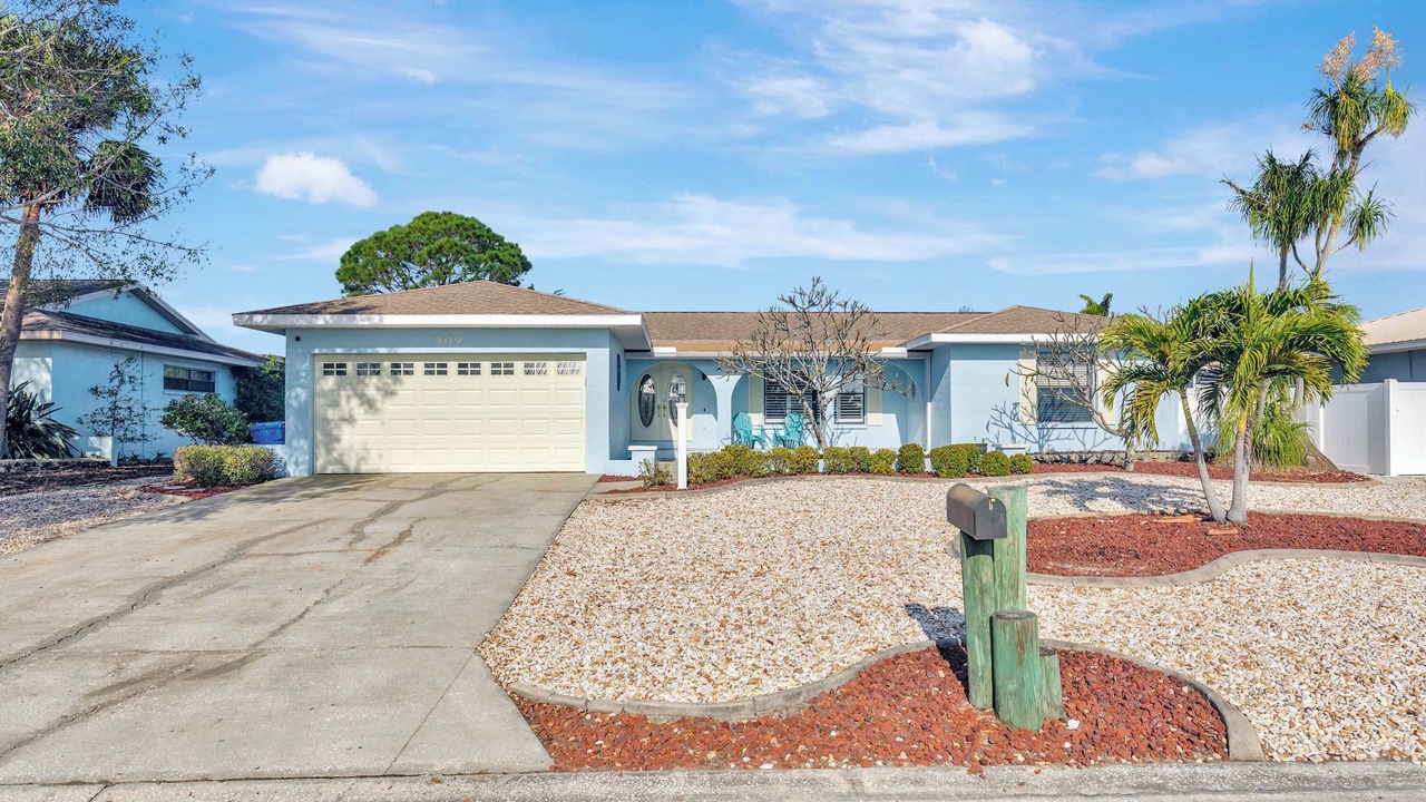 Photo of Outdoor in Apollo Beach