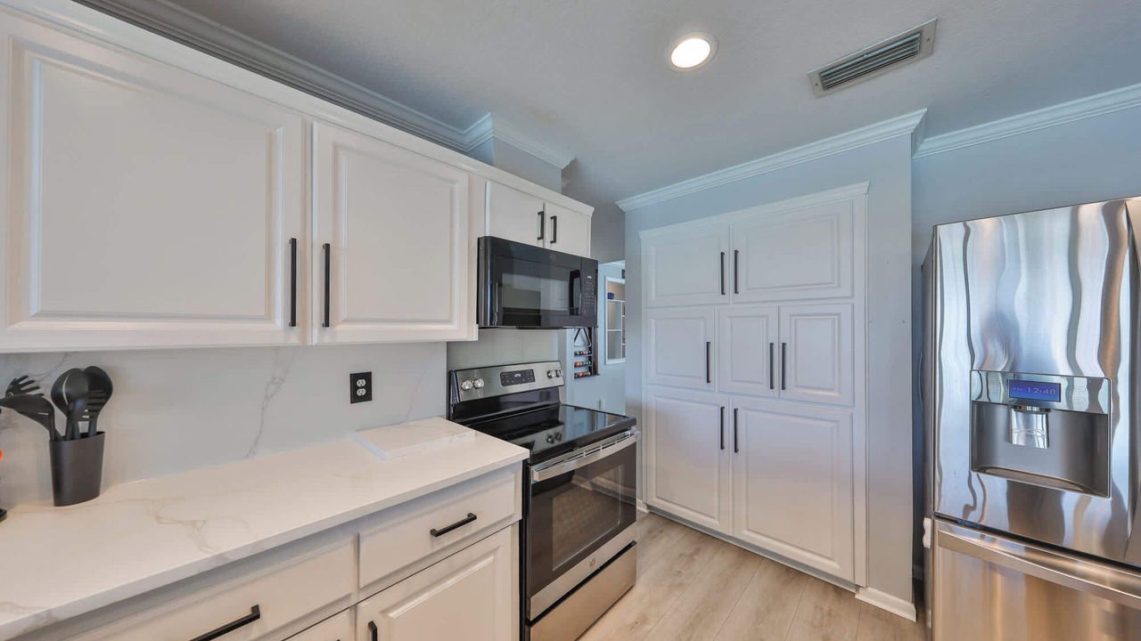 Photo of Others in Apollo Beach