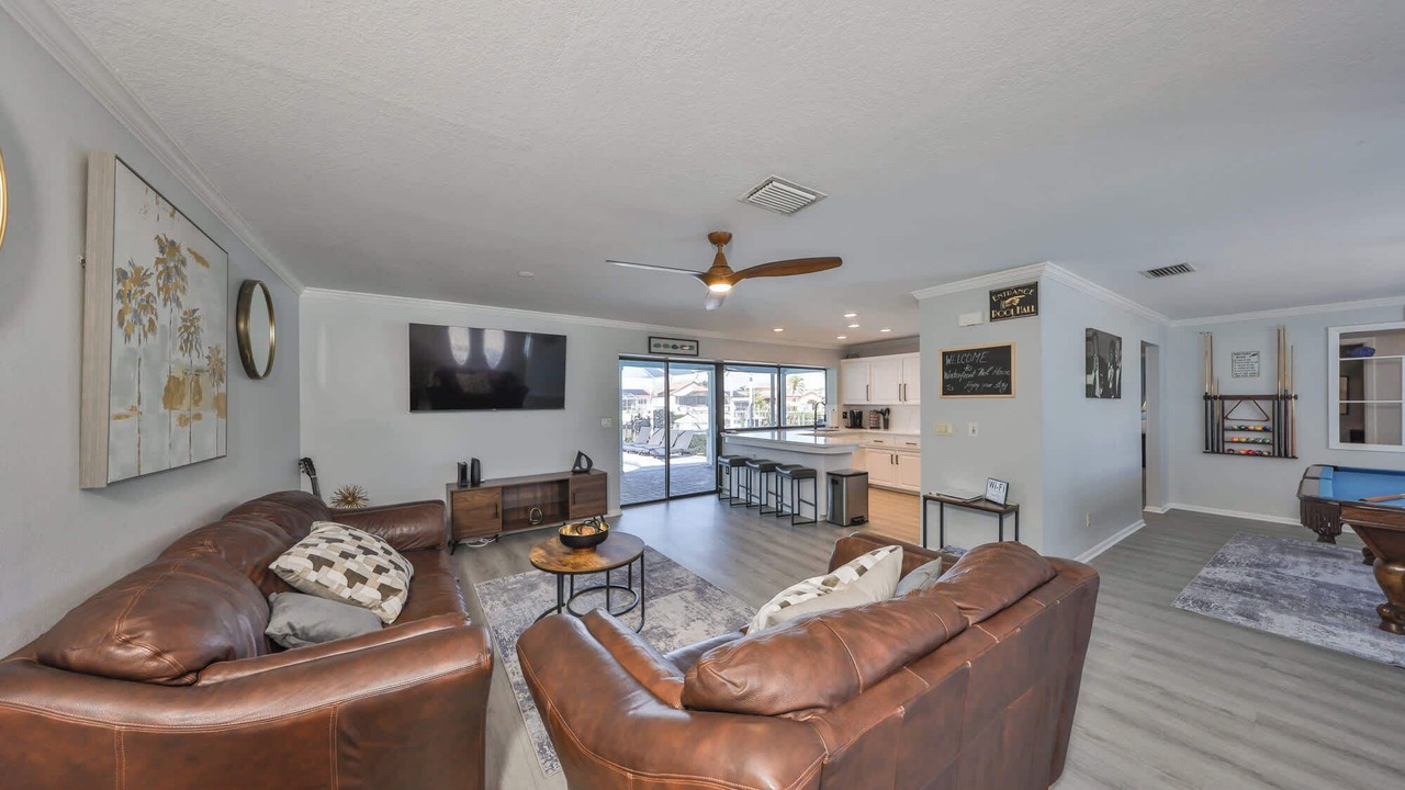 Photo of Others in Apollo Beach