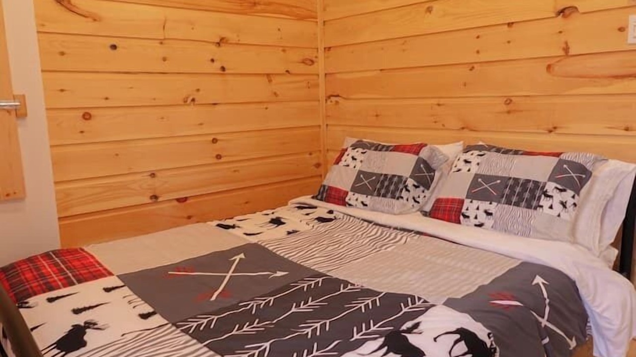 Photo of Bedroom in La Tuque
