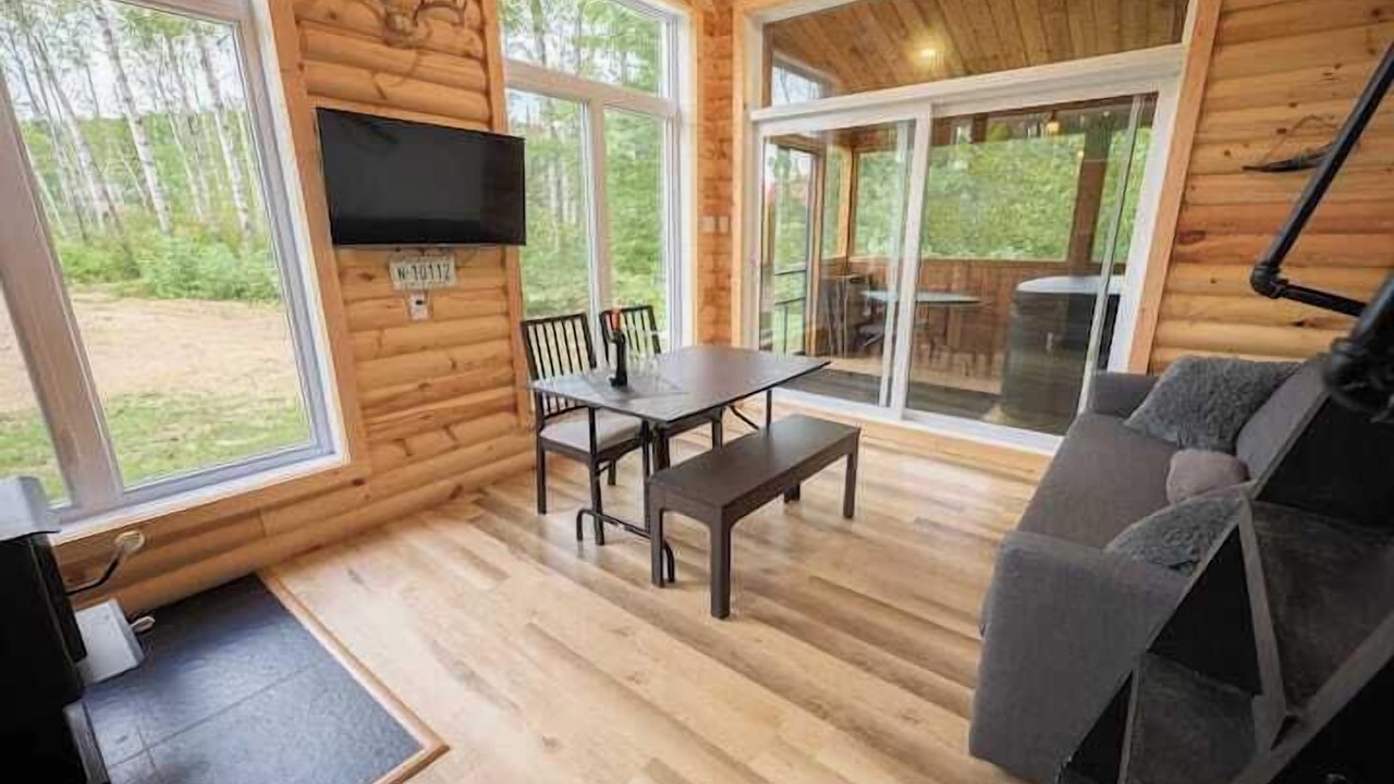 Photo of Livingroom in La Tuque