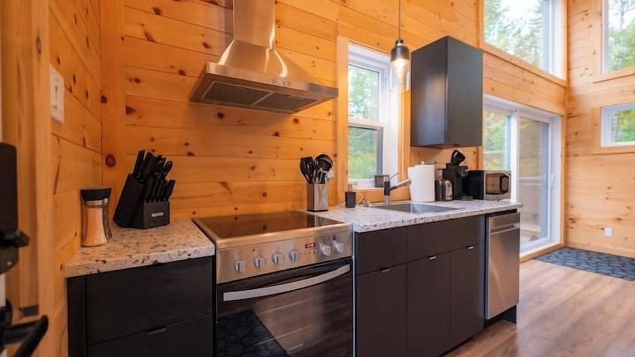 Photo of Kitchen in La Tuque