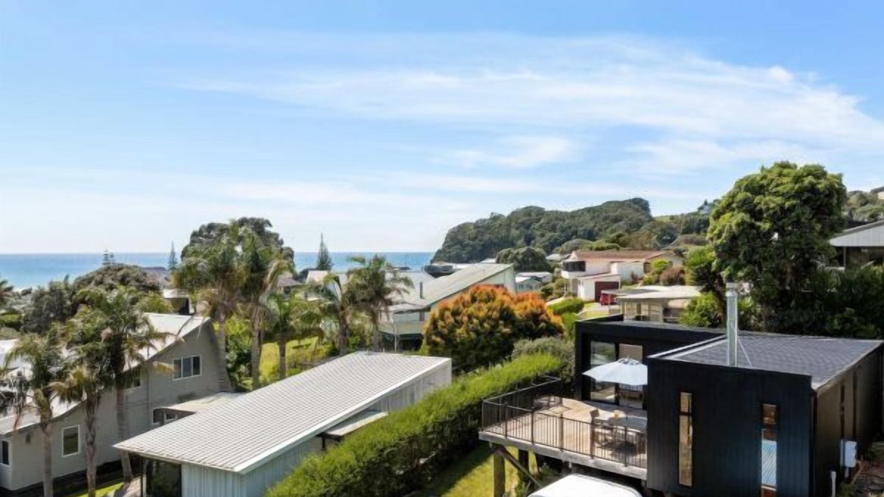 Photo of Others in Onemana