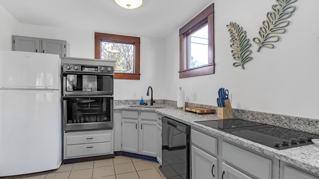 Photo of Kitchen in Central Gardens