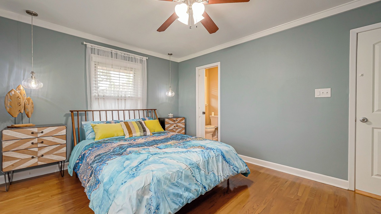 Photo of Bedroom in Willow Meadows/Willowbend Area