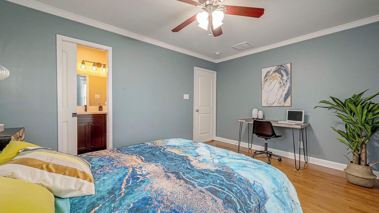 Photo of Bedroom in Willow Meadows/Willowbend Area