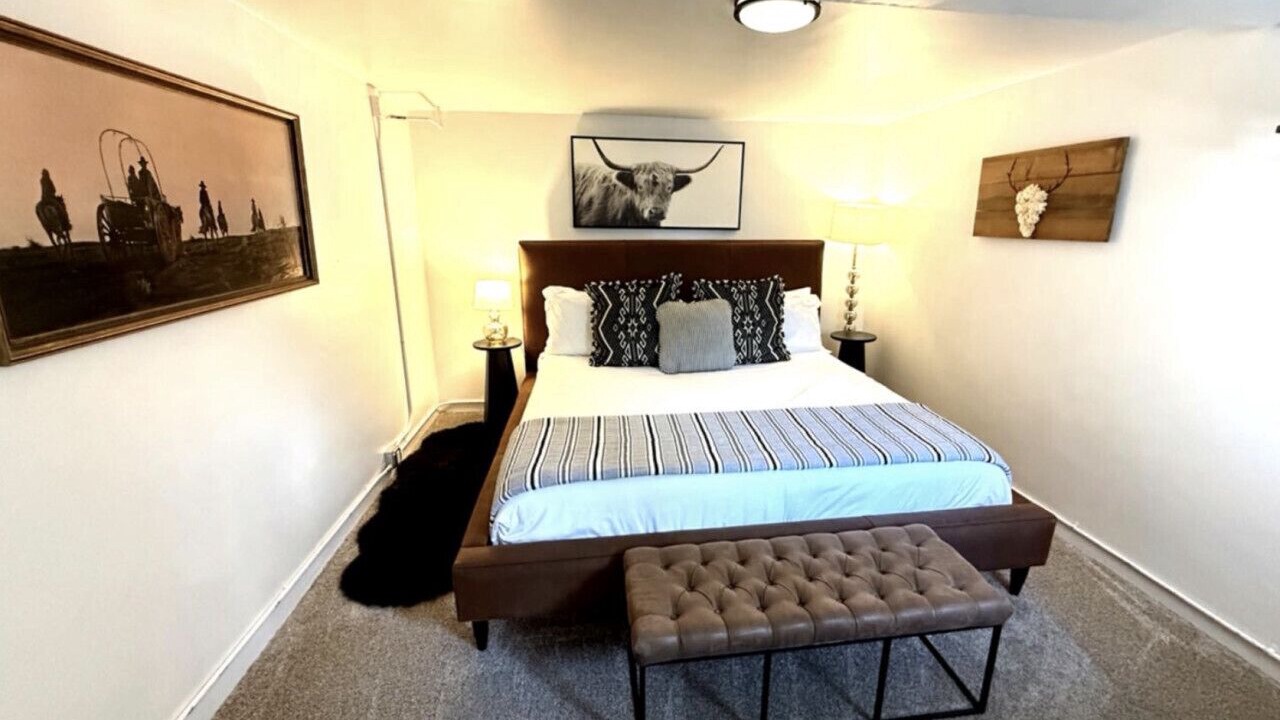 Photo of Bedroom in Glenwood Springs