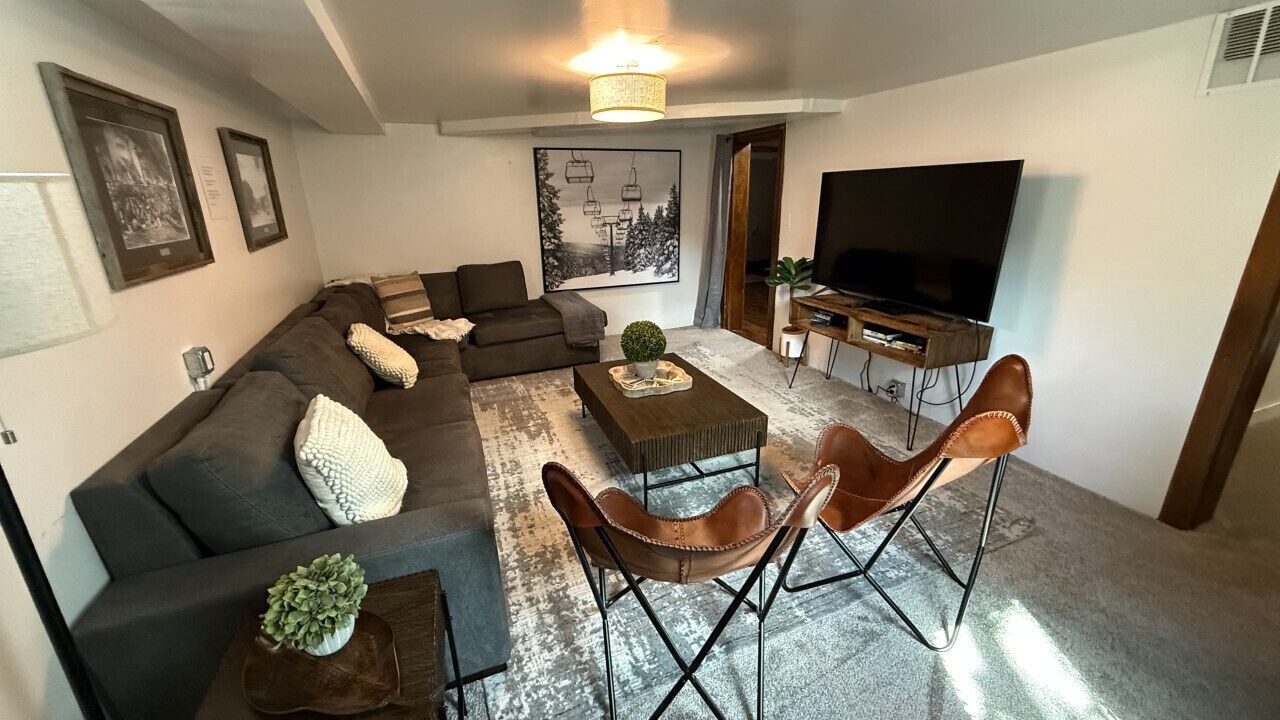 Photo of Livingroom in Glenwood Springs