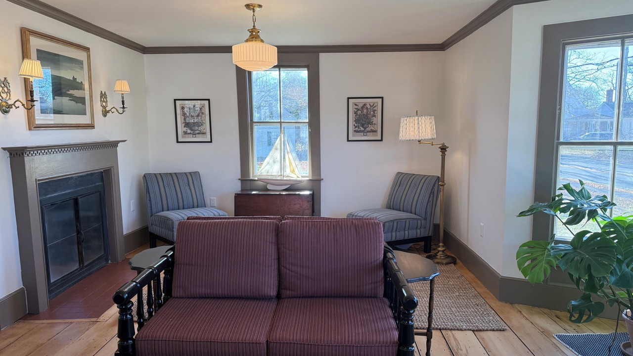 Photo of Livingroom in South Dennis