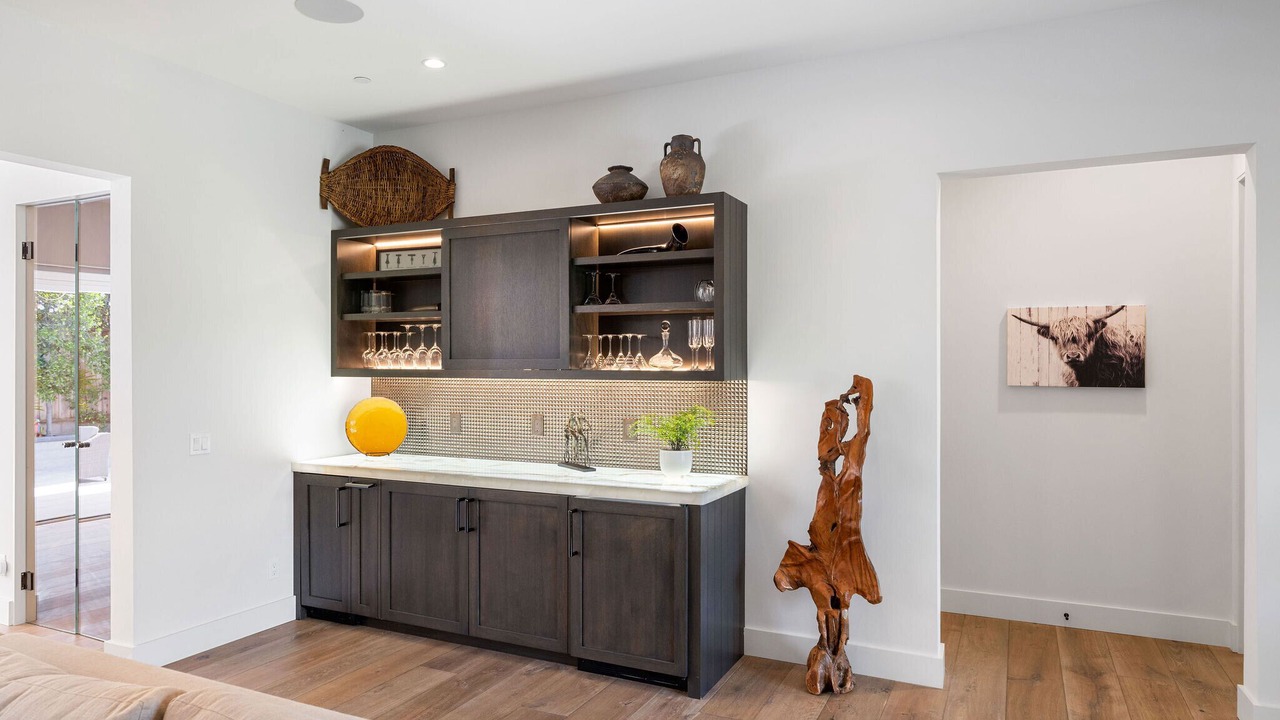 Photo of Others in St. Helena