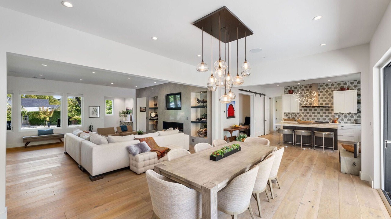 Photo of Others in St. Helena