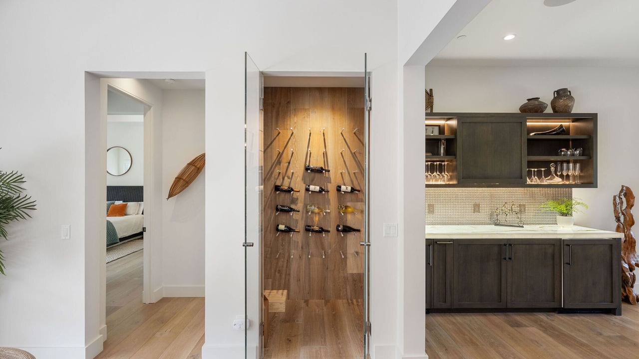 Photo of Others in St. Helena