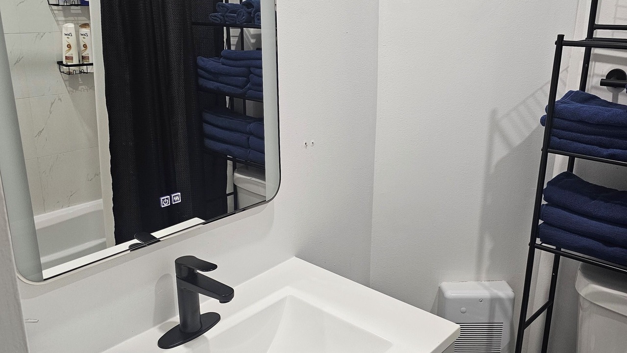 Photo of Bathroom in Hochelaga-Maisonneuve