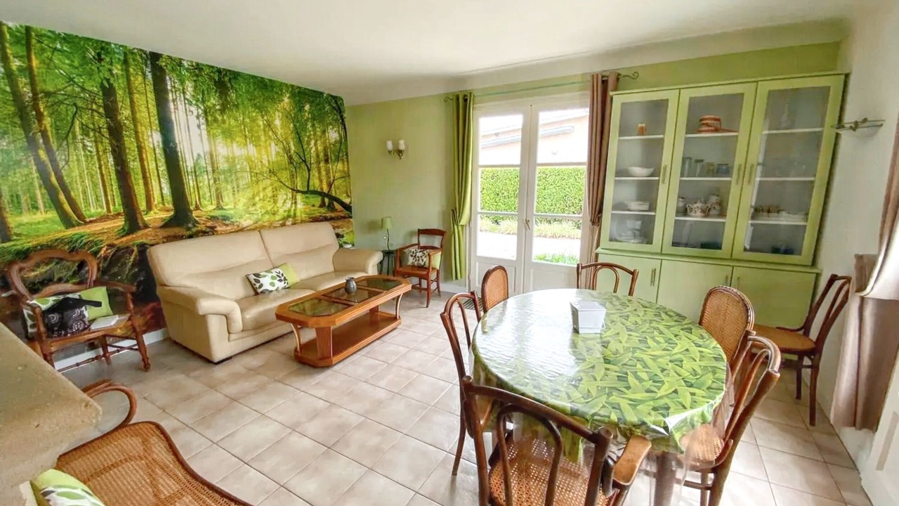 Photo of Livingroom in La Ville-Dieu-du-Temple